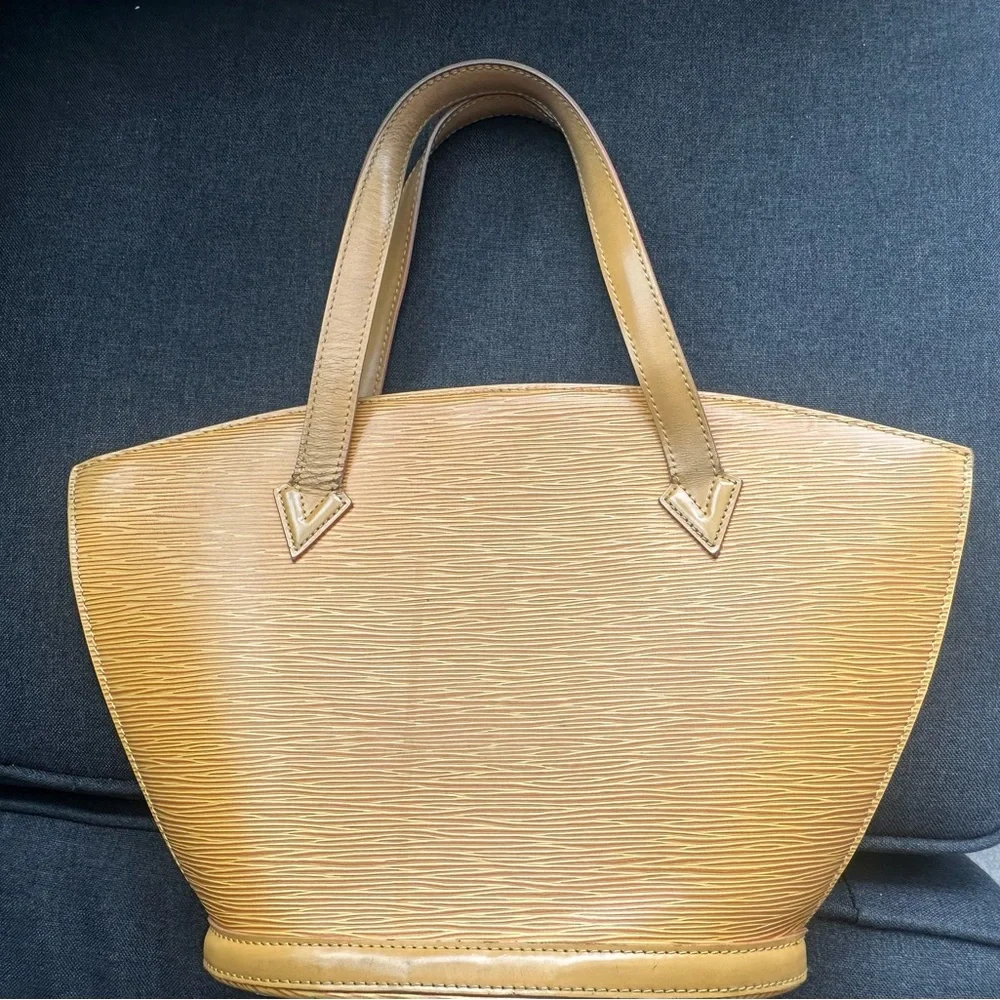 “Pre-Loved” Authentic Louis Vuitton in yellow Epi Leather Tote